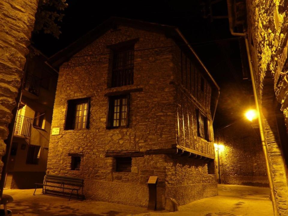 فندق Pensio La Creu إيستيري دانو المظهر الخارجي الصورة